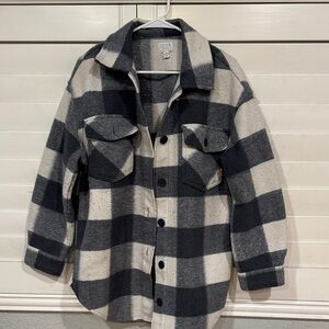 Time and Tru Women's Plaid Button Down Shirt - Black and Cream